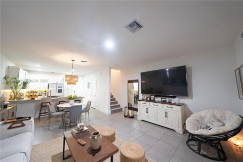 Купить таунхаус в Хомстед, Флорида 3 спальни, 142.14м2, № 2032055 - фото 16