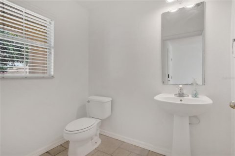 Townhouse in Orlando, Florida 3 bedrooms, 171.22 sq.m. № 1843514 - photo 13