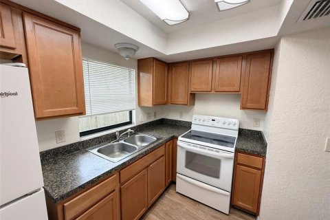Appartement à louer à Clearwater, Floride: 2 chambres, 82.5 m2 № 1910731 - photo 5