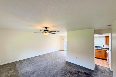 Appartement à louer à Clearwater, Floride: 2 chambres, 82.5 m2 № 1910731 - photo 2