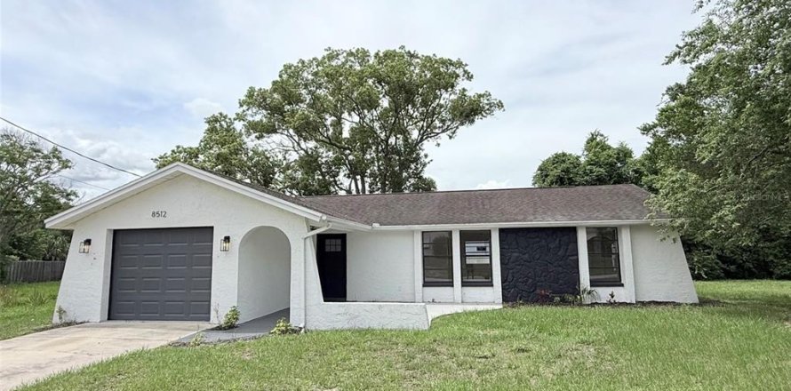 Casa en Hudson, Florida 3 dormitorios, 139.35 m2 № 2091573