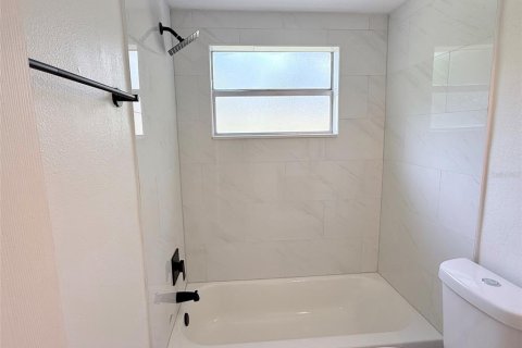 Casa en alquiler en Hudson, Florida, 3 dormitorios, 139.35 m2 № 2091573 - foto 23