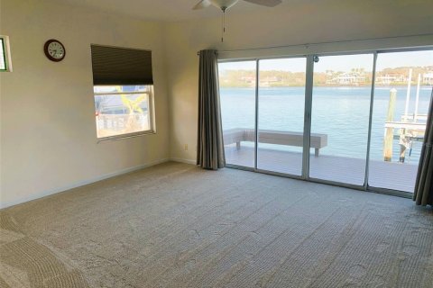 Купить виллу или дом в Нокомис, Флорида 9 комнат, 324.88м2, № 1576645 - фото 17