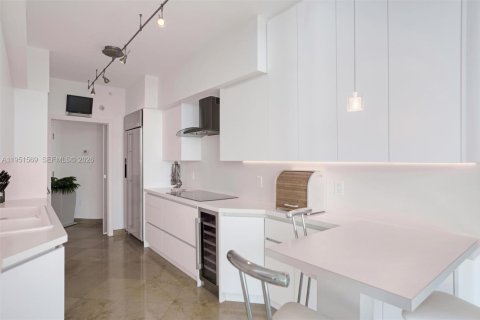 Copropriété à louer à Miami Beach, Floride: 2 chambres, 162.58 m2 № 2009459 - photo 7