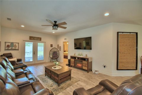 House in Lakeland, Florida 3 bedrooms, 137.5 sq.m. № 1620429 - photo 20