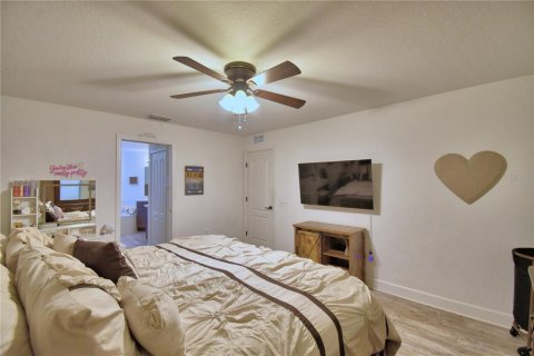 House in Lakeland, Florida 3 bedrooms, 137.5 sq.m. № 1620429 - photo 28