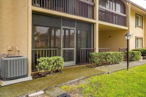 Copropriété à vendre à Saint Petersburg, Floride: 2 chambres, 103.12 m2 № 1733150 - photo 4