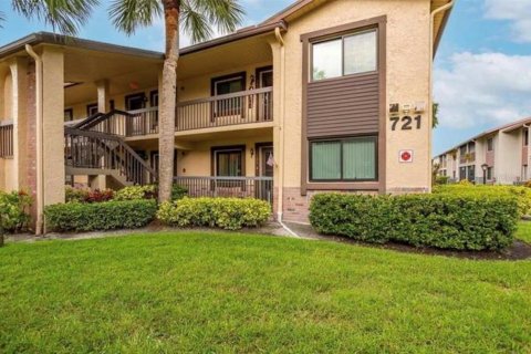 Copropriété à vendre à Saint Petersburg, Floride: 2 chambres, 103.12 m2 № 1733150 - photo 1