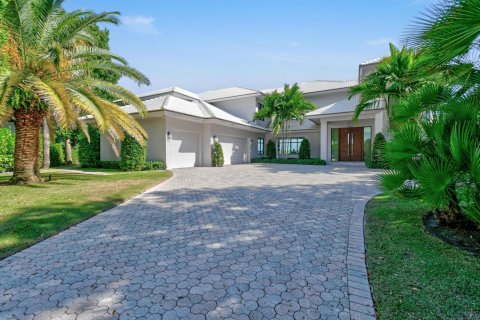 Villa ou maison à vendre à North Palm Beach, Floride: 5 chambres, 684.32 m2 № 2082427 - photo 3