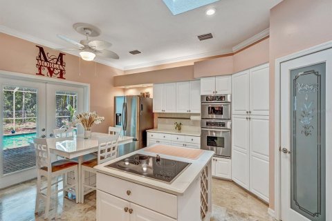 House in New Port Richey, Florida 4 bedrooms, 229.38 sq.m. № 1802001 - photo 26