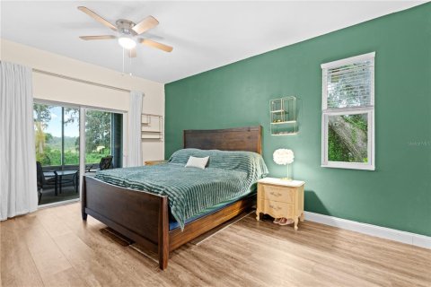 Casa en venta en Zephyrhills, Florida, 3 dormitorios, 161.93 m2 № 1915269 - foto 25