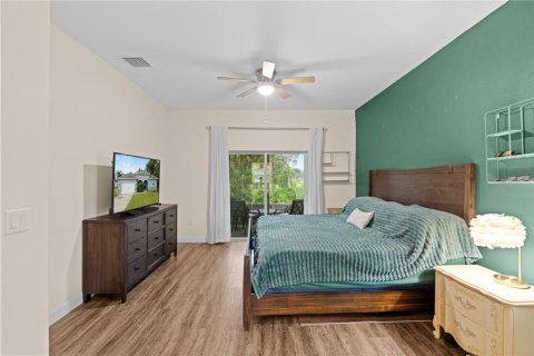 Casa en venta en Zephyrhills, Florida, 3 dormitorios, 161.93 m2 № 1915269 - foto 27