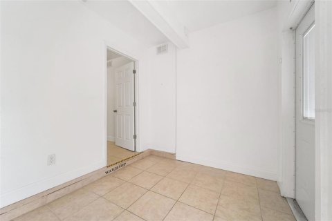 House in Seminole, Florida 3 bedrooms, 141.4 sq.m. № 1851492 - photo 21