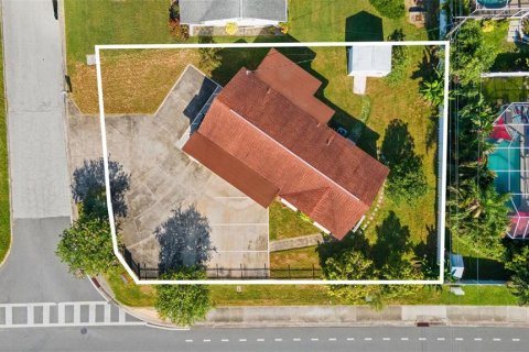 House in Seminole, Florida 3 bedrooms, 141.4 sq.m. № 1851492 - photo 30