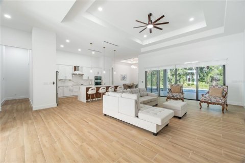 Casa en venta en Port Charlotte, Florida, 4 dormitorios, 312.89 m2 № 1884120 - foto 10