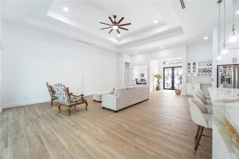 Casa en venta en Port Charlotte, Florida, 4 dormitorios, 312.89 m2 № 1884120 - foto 9