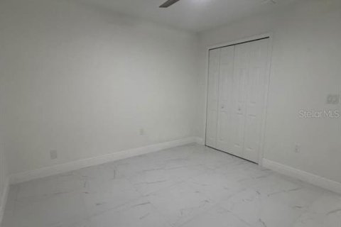 Villa ou maison à louer à Spring Hill, Floride: 3 chambres, 144.83 m2 № 2378203 - photo 24