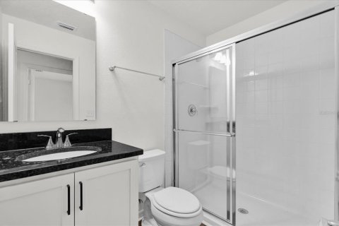 Touwnhouse à vendre à Lake Wales, Floride: 3 chambres, 135.92 m2 № 1547070 - photo 13