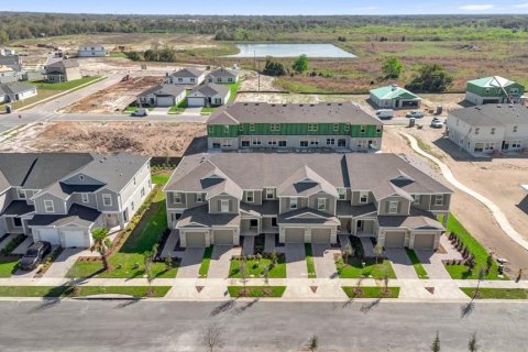 Townhouse in Lake Wales, Florida 3 bedrooms, 135.92 sq.m. № 1547070 - photo 18