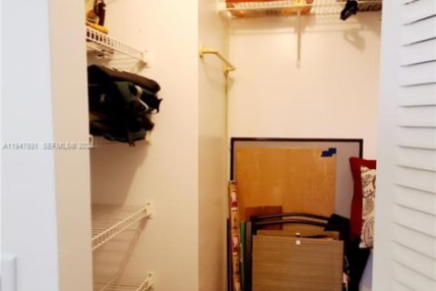 Copropriété à vendre à Sunrise, Floride: 2 chambres, 78.97 m2 № 2005471 - photo 19