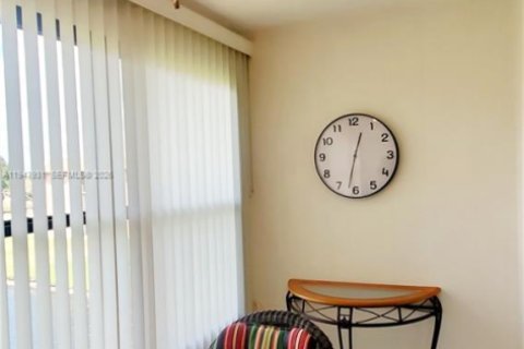 Copropriété à vendre à Sunrise, Floride: 2 chambres, 78.97 m2 № 2005471 - photo 21