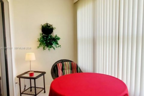 Copropriété à vendre à Sunrise, Floride: 2 chambres, 78.97 m2 № 2005471 - photo 20