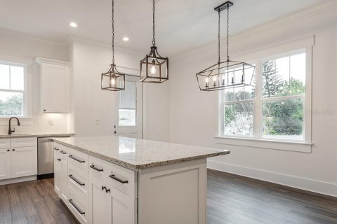 Touwnhouse à louer à Tampa, Floride: 3 chambres, 203.08 m2 № 2423823 - photo 17