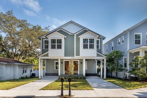 Touwnhouse à Tampa, Floride 3 chambres, 203.08 m2 № 2423823