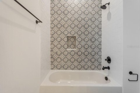 Touwnhouse à louer à Tampa, Floride: 3 chambres, 203.08 m2 № 2423823 - photo 28