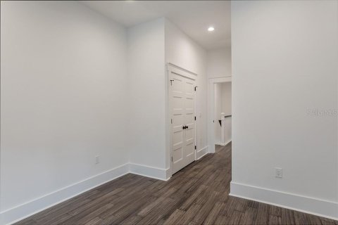 Touwnhouse à louer à Tampa, Floride: 3 chambres, 203.08 m2 № 2423823 - photo 25