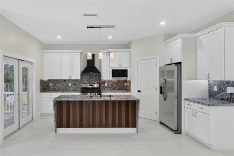 Villa ou maison à vendre à Lakeland, Floride: 3 chambres, 152.73 m2 № 2391595 - photo 16