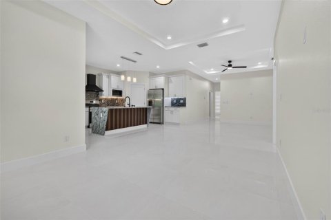 Villa ou maison à vendre à Lakeland, Floride: 3 chambres, 152.73 m2 № 2391595 - photo 14