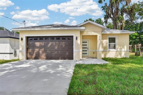 Villa ou maison à Lakeland, Floride 3 chambres, 152.73 m2 № 2391595