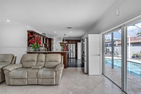 Купить виллу или дом в Майами, Флорида 6 спален, 285.67м2, № 1961345 - фото 14