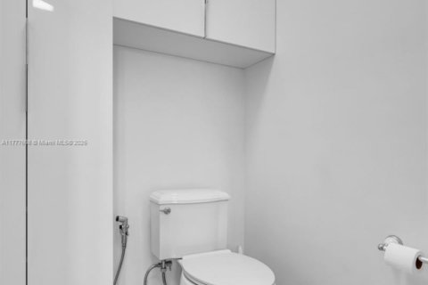 Купить виллу или дом в Майами, Флорида 6 спален, 285.67м2, № 1961345 - фото 23