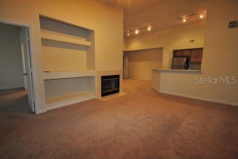 Copropriété à louer à Orlando, Floride: 1 chambre, 73.3 m2 № 2415494 - photo 4