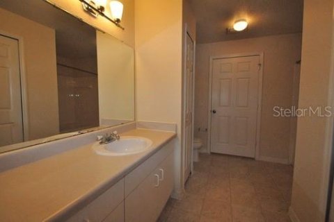 Copropriété à louer à Orlando, Floride: 1 chambre, 73.3 m2 № 2415494 - photo 6