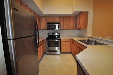 Copropriété à louer à Orlando, Floride: 1 chambre, 73.3 m2 № 2415494 - photo 2
