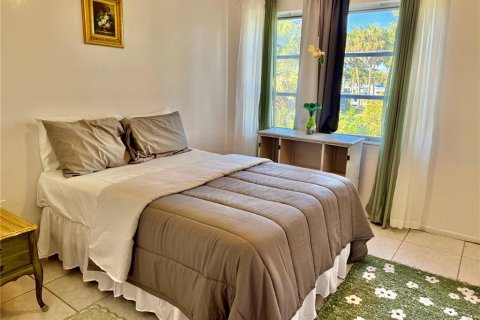 Copropriété à vendre à Bradenton, Floride: 2 chambres, 78.04 m2 № 2148095 - photo 9