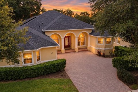 Casa en Apopka, Florida 4 dormitorios, 260.78 m2 № 2138175