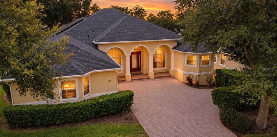 Casa en Apopka, Florida 4 dormitorios, 260.78 m2 № 2138175