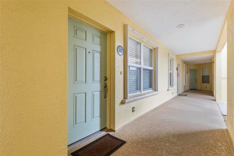 Condo in Palm Coast, Florida, 2 bedrooms  № 1542870 - photo 4