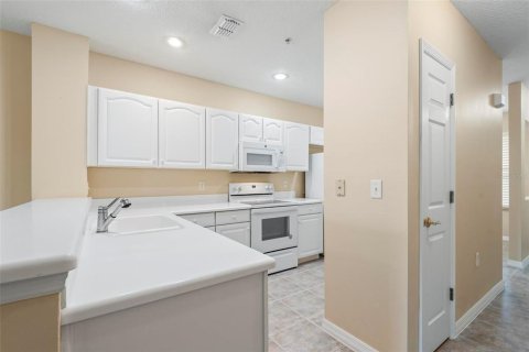 Condo in Palm Coast, Florida, 2 bedrooms  № 1542870 - photo 20