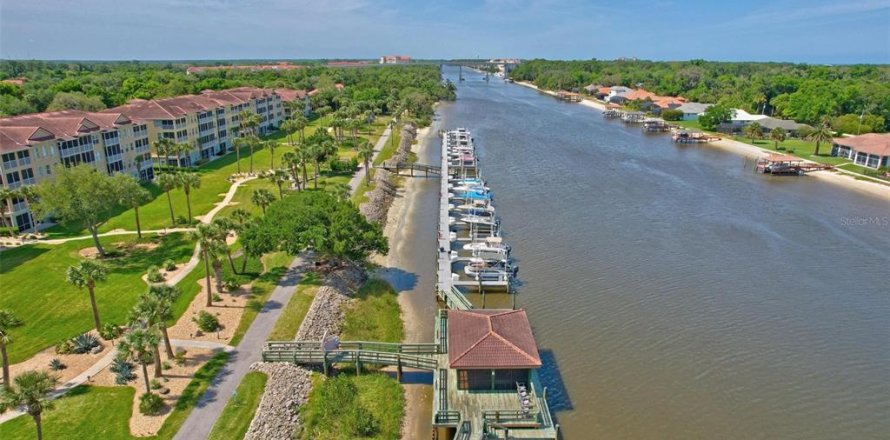 Condo in Palm Coast, Florida, 2 bedrooms № 1542870