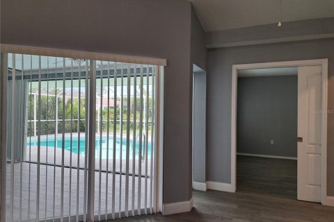 House in Englewood, Florida 3 bedrooms, 170.38 sq.m. № 2093445 - photo 23