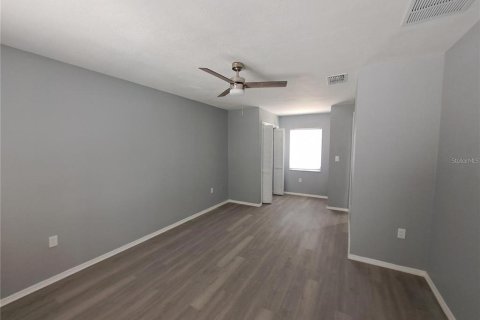 House in Englewood, Florida 3 bedrooms, 170.38 sq.m. № 2093445 - photo 28