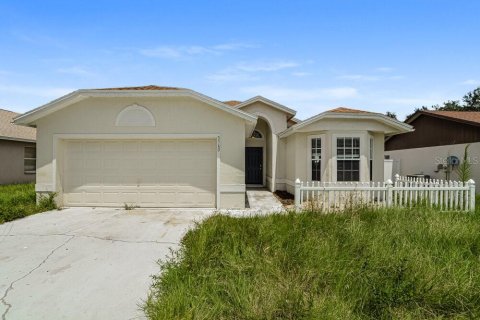 Villa ou maison à Winter Haven, Floride 3 chambres, 121.7 m2 № 2321039