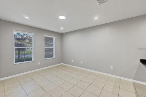 Touwnhouse à louer à Kissimmee, Floride: 3 chambres, 141.95 m2 № 2284235 - photo 6