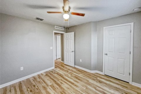 Touwnhouse à louer à Kissimmee, Floride: 3 chambres, 141.95 m2 № 2284235 - photo 16
