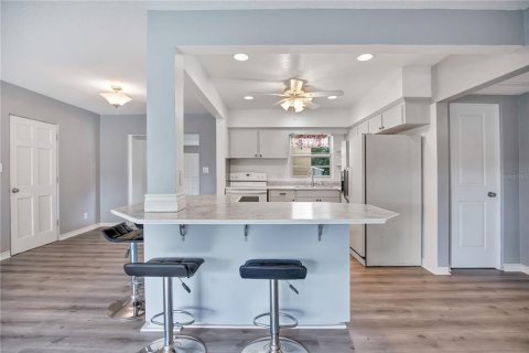 Casa en venta en Orlando, Florida, 4 dormitorios, 141.58 m2 № 2426990 - foto 12